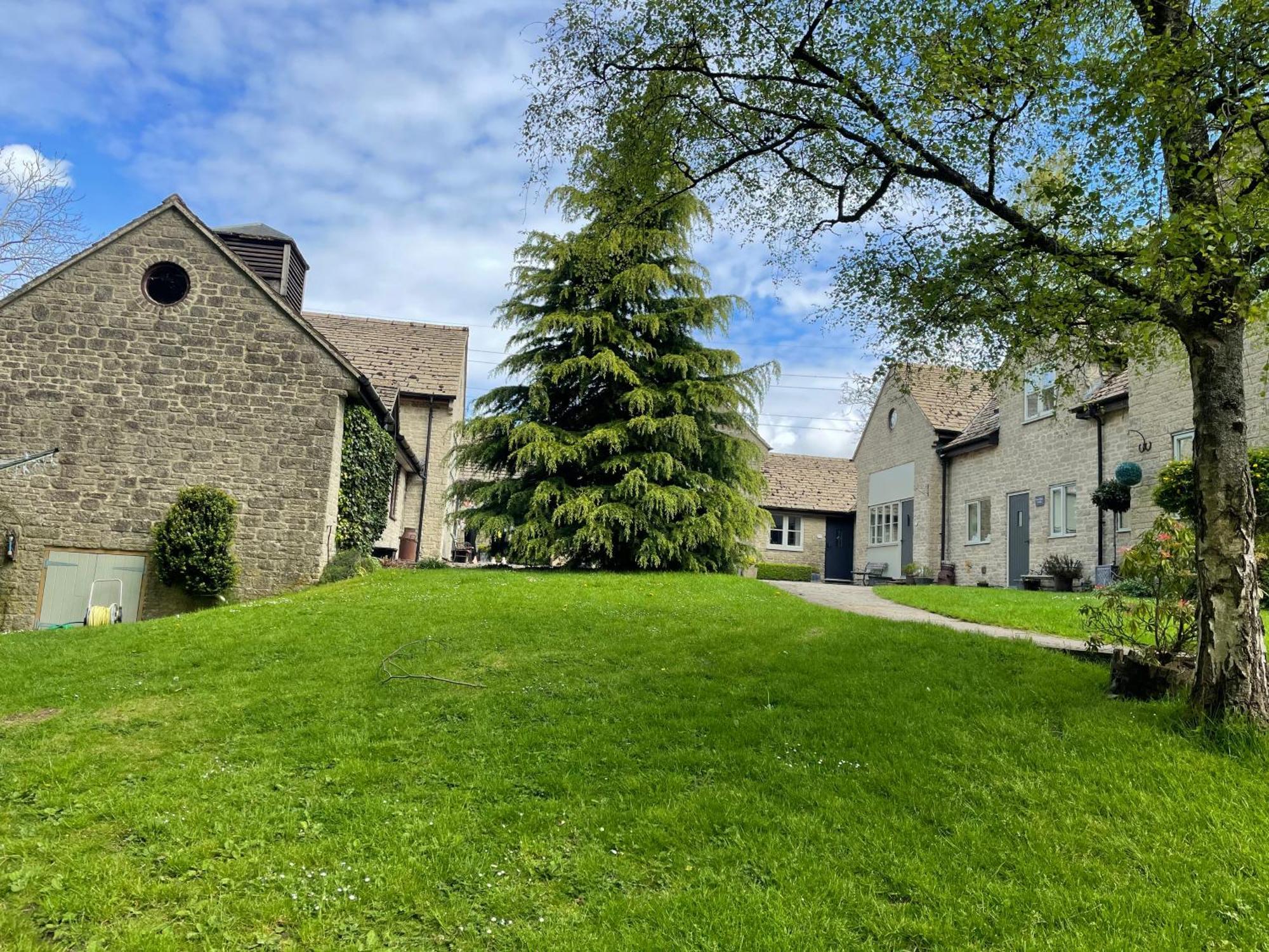 Sherbourne Cottage, Seven Springs Cottages Cheltenham Exterior photo